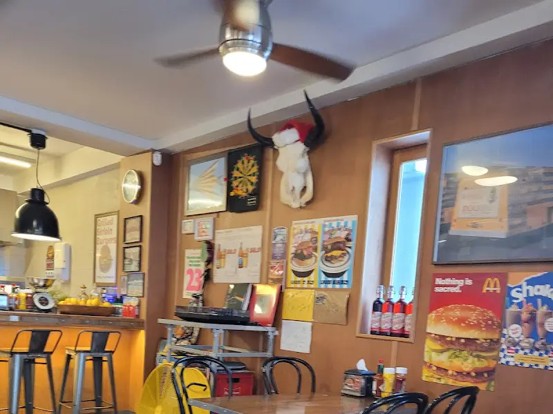 행루즈버거 내부