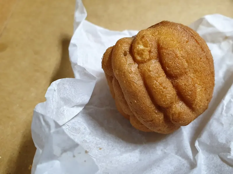 튀김소보로 호두과자