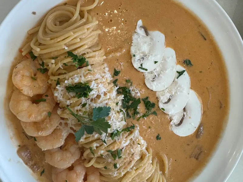 새우와 버섯이 들어간 파스타