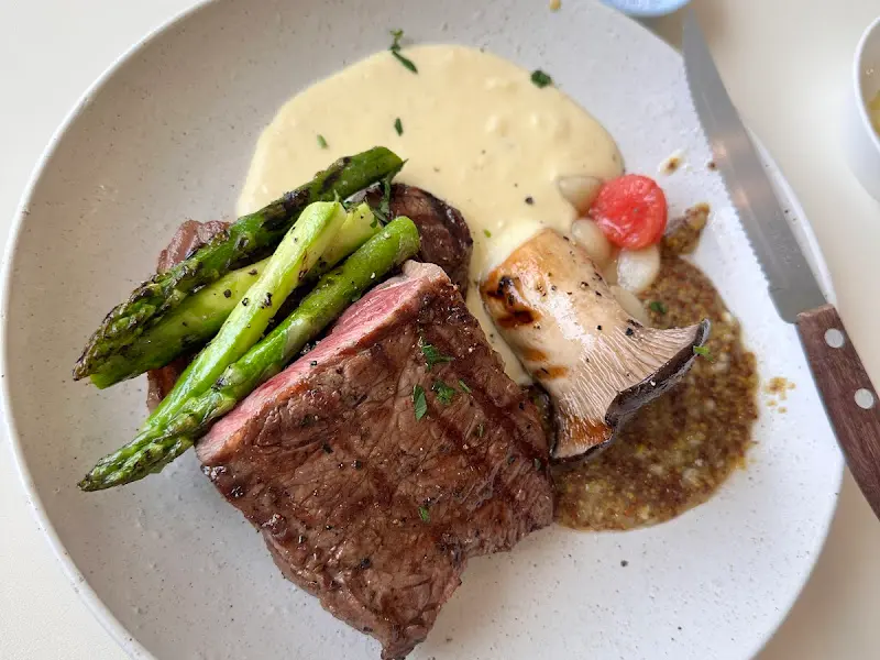 레스토랑 테이블 세팅