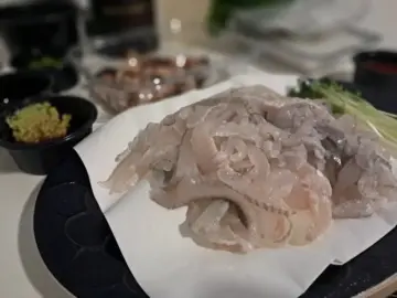 제주 향토의 맛, 착한 가격에 즐기는 회 포장 전문점 – 서귀포 “제주회포장전문” 맛집 탐험기