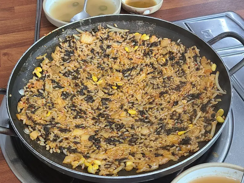 갈미조개 볶음밥