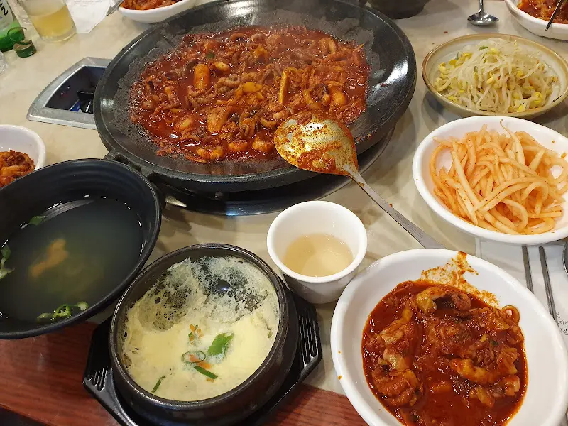 푸짐한 한 상 차림