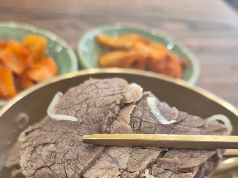 곤국 고기 근접샷