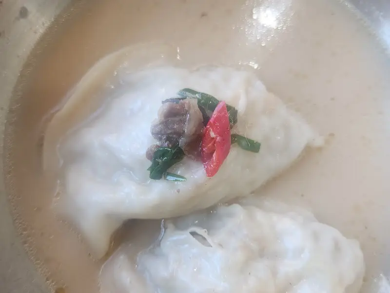 김치만두의 단면