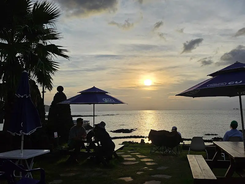 해녀세자매 석양