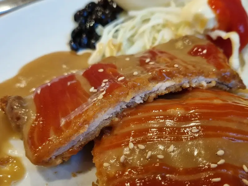 수복식당 돈까스 단면