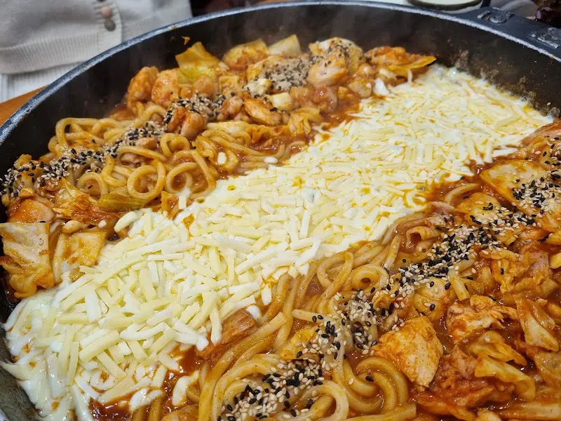 닭갈비와 사리