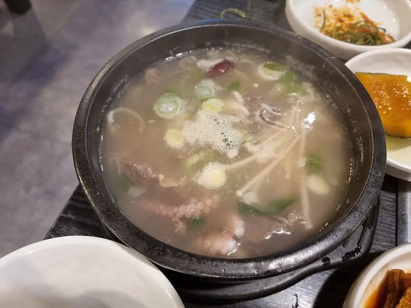 갈낙탕 국물과 건더기