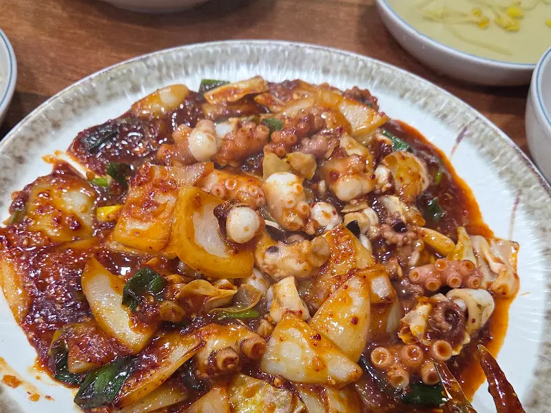 매콤한 낙지볶음