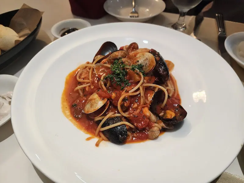 싱싱한 해산물이 가득한 봉골레 파스타