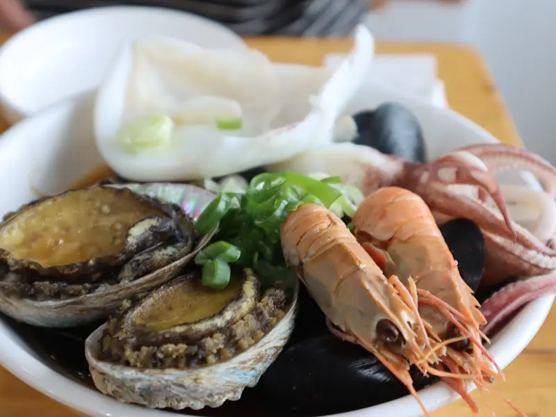 해산물이 듬뿍 들어간 해물라면