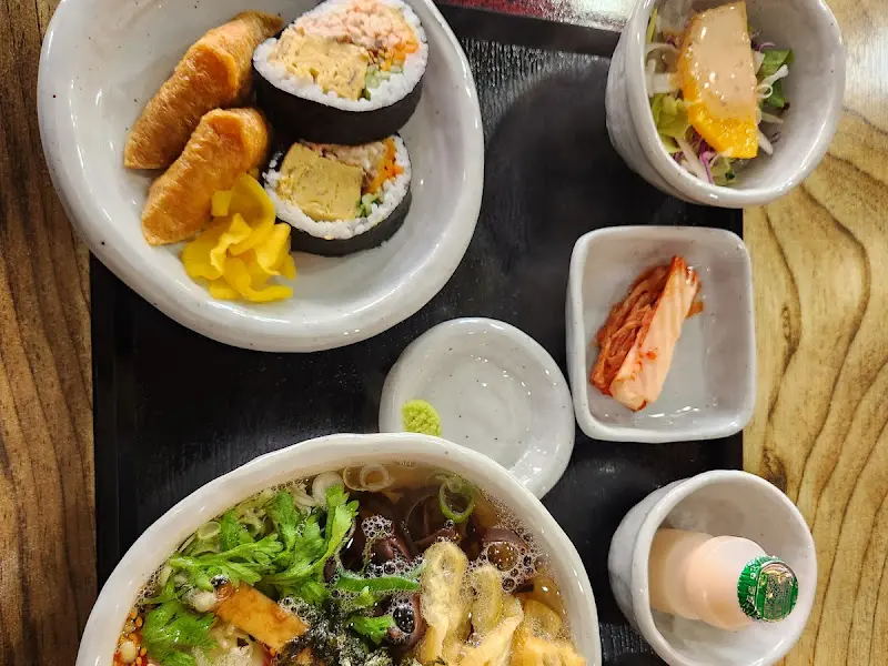 우동 정식 한상차림