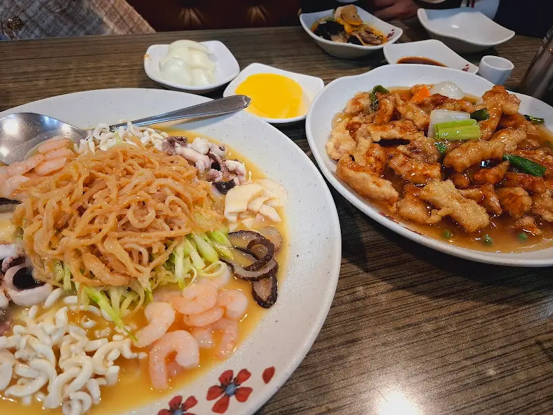 해산물이 듬뿍 들어간 양장피