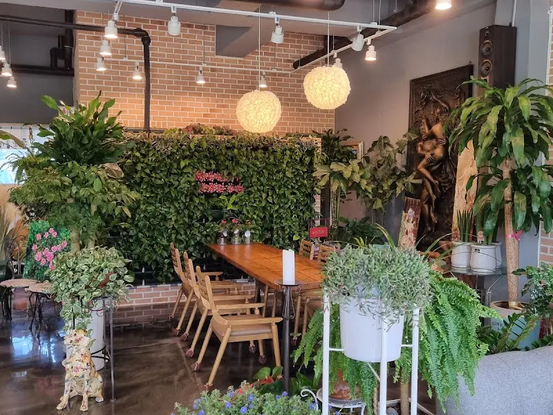 카페 내부 좌석