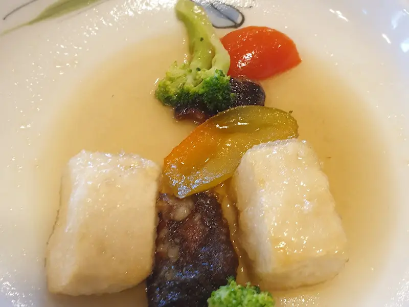 정갈한 두부 요리