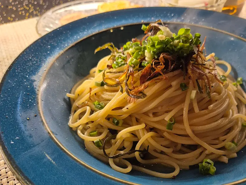 엔초비 오일 파스타