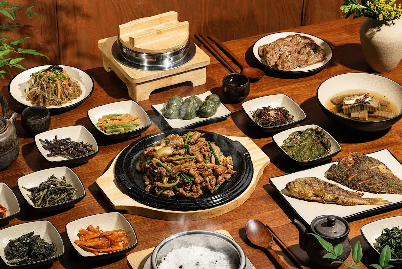 푸짐한 한상 차림