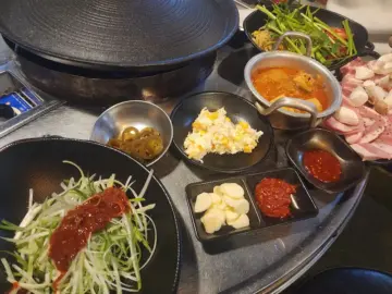 모란 뒷골목에서 찾은 가성비 끝판왕 고깃집, 김과장고깃집에서 펼쳐지는 삼겹살 미식 실험! 성남 맛집