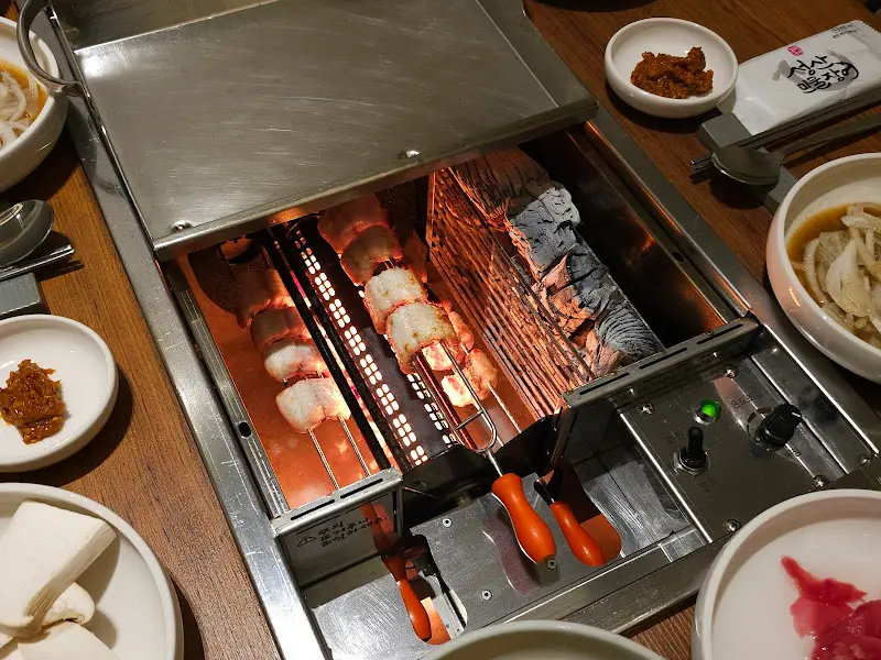 장어 굽는 모습