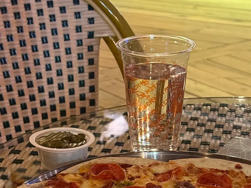 페퍼로니 피자의 윤기