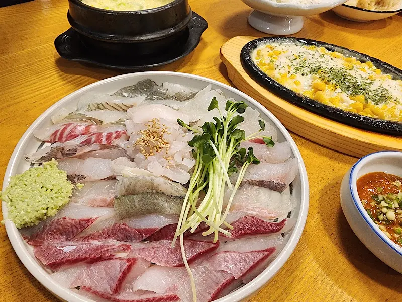 모듬회와 스끼다시