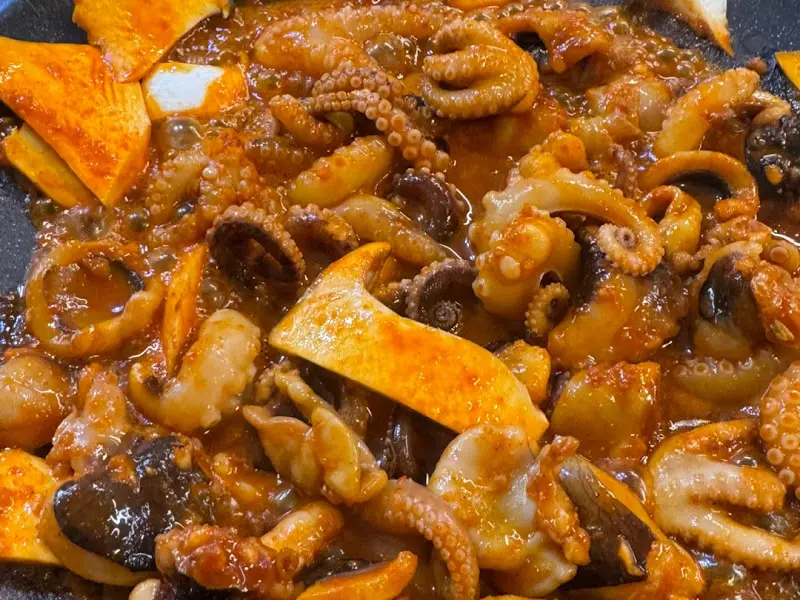 매콤한 쭈꾸미 볶음