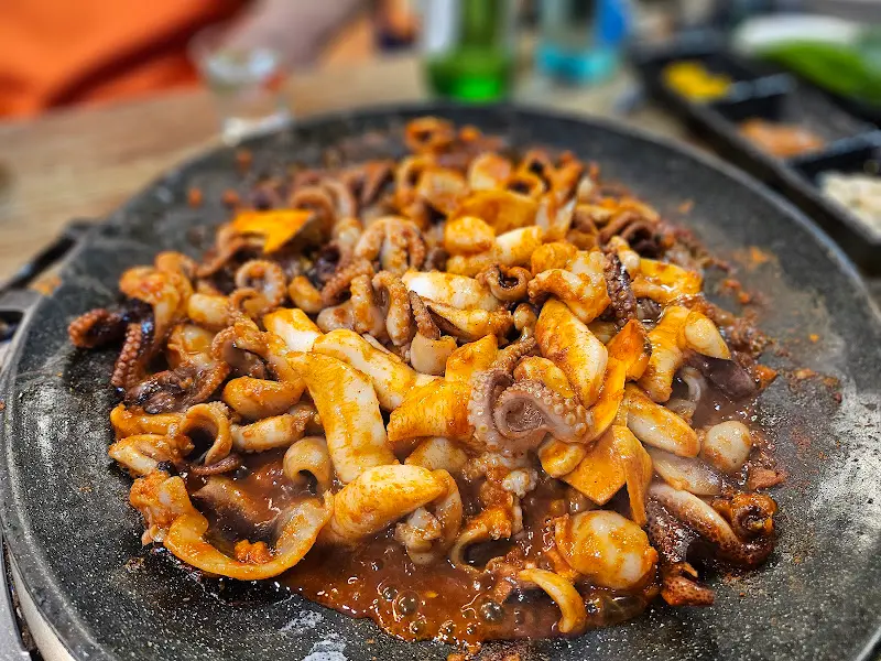 카레 가루에 찍은 쭈꾸미