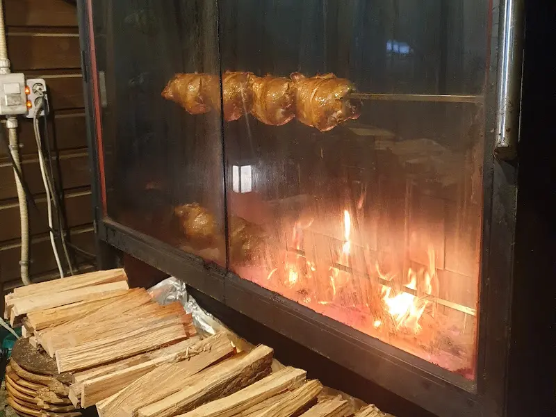 장작구이 통닭 제조 과정