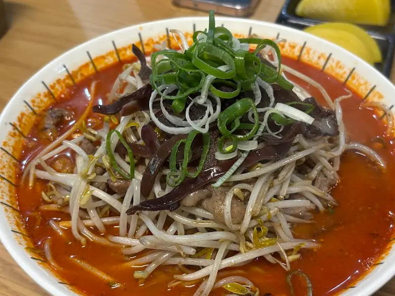 푸짐한 짬뽕 한 그릇