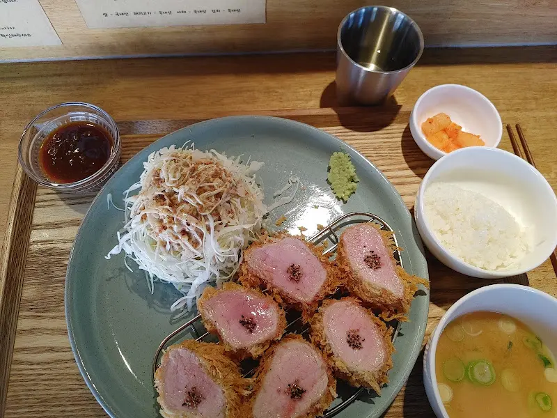 윳쿠리 안심카츠