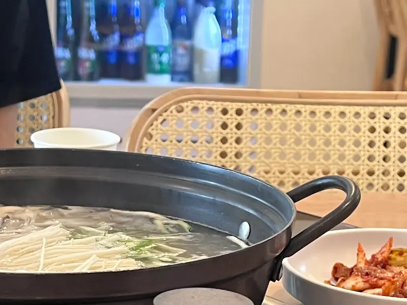 칼국수와 함께 나온 겉절이 김치 사진