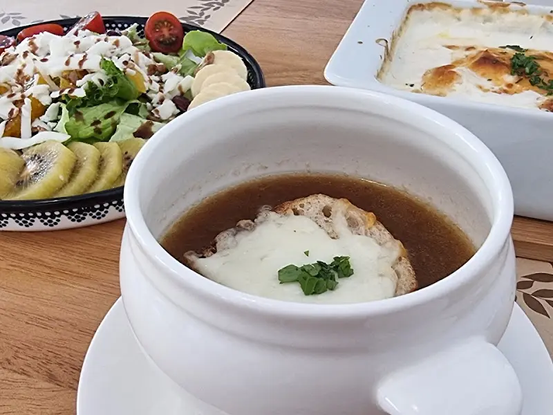 다채로운 메뉴 구성