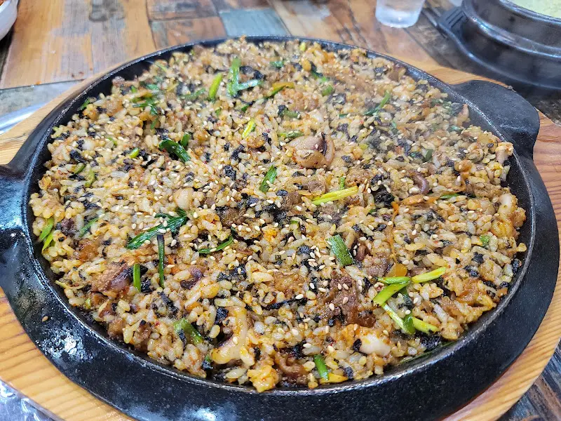 볶음밥 클로즈업 샷