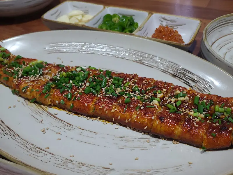 싱싱함이 눈으로도 느껴지는 장어구이