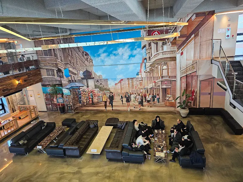 카페 내부 인테리어