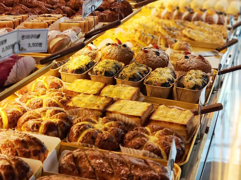 카페 내부 좌석