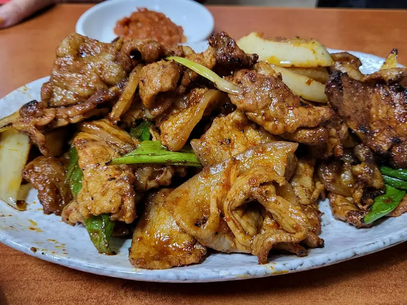 재건식육식당 내부