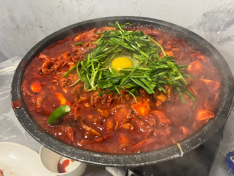 오리궁디 오리 한마리