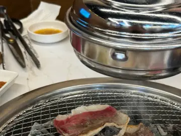 수원 팔달구 가성비 한우 맛집! 십년한우실비집에서 데이트 성공한 이야기