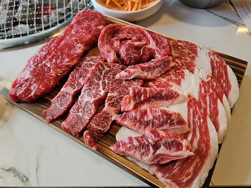 신선한 한우 모듬