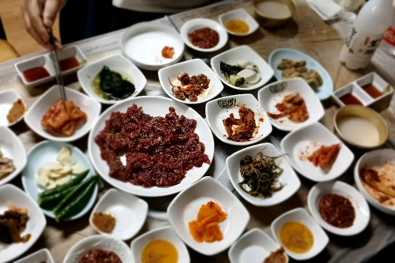 육사시미와 설성 생막걸리