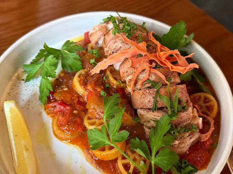 다채로운 색감의 또 다른 메뉴