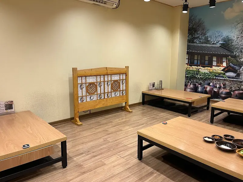 정광석항아리보쌈 동천점 내부 룸