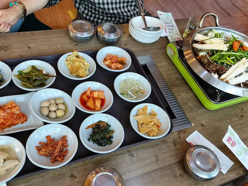 한우불고기백반 한상차림