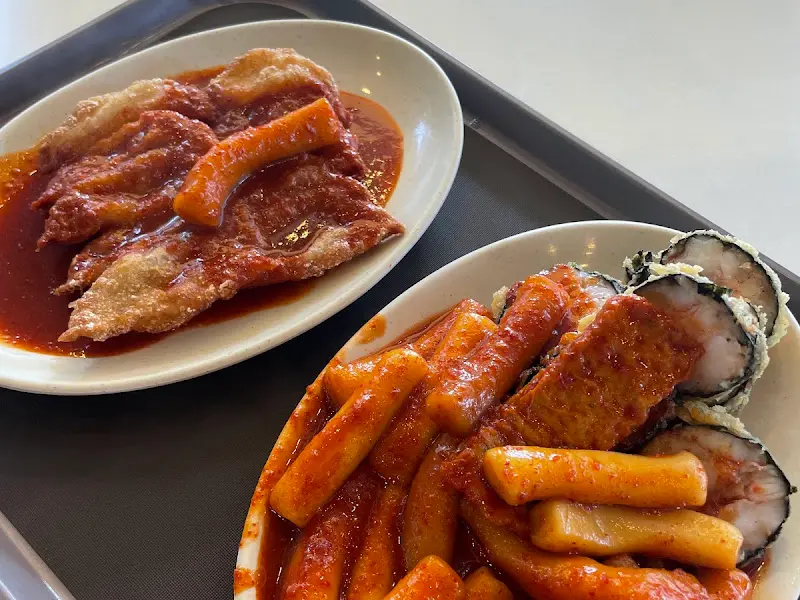 떡볶이, 군당면, 새우김말이