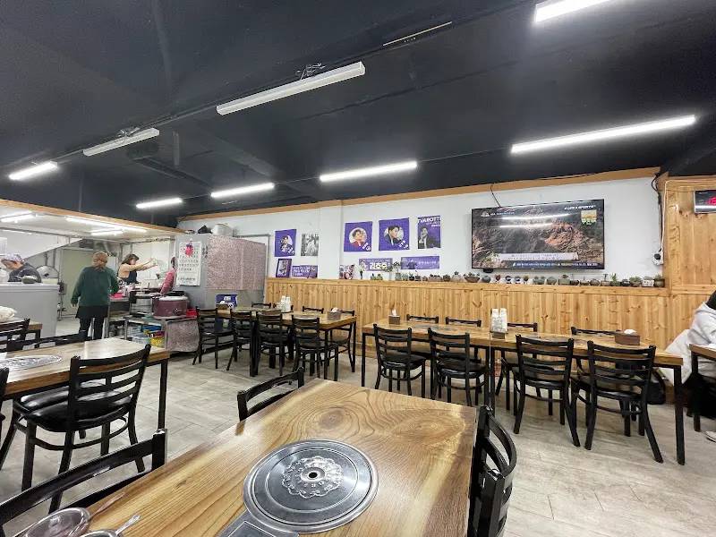 고바우순대 내부