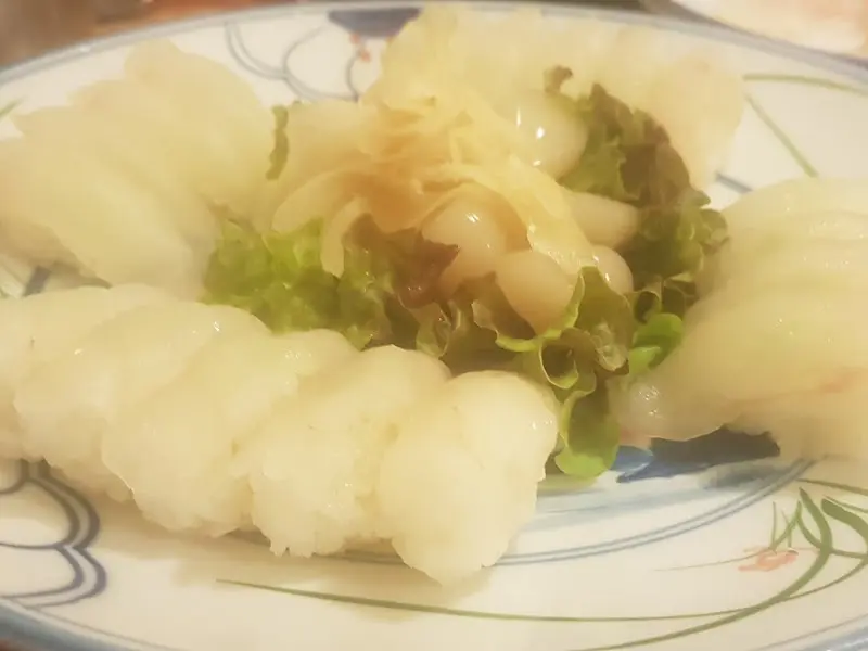 싱싱한 해산물이 가득한 한 상 차림