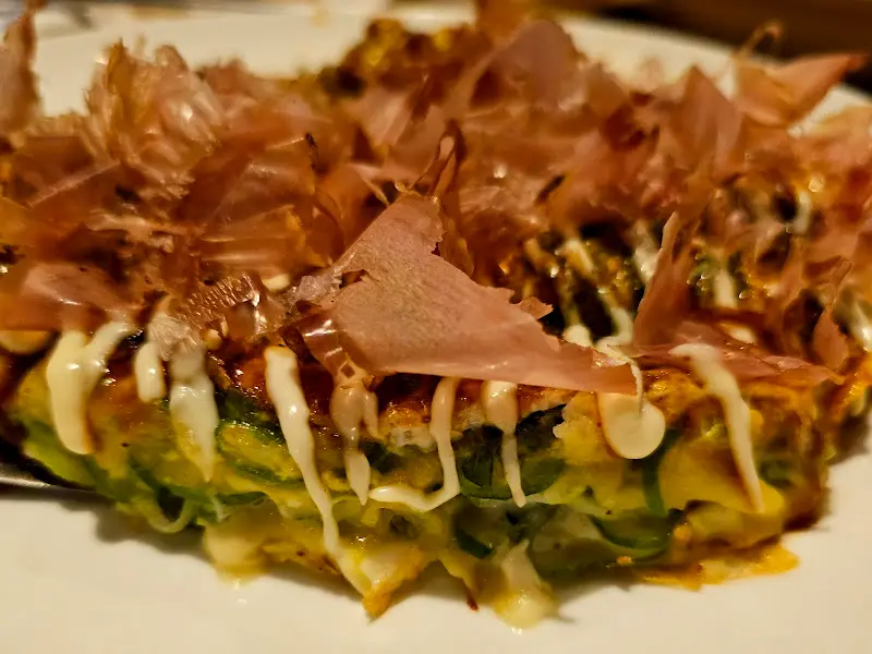 오코노미야끼 확대샷