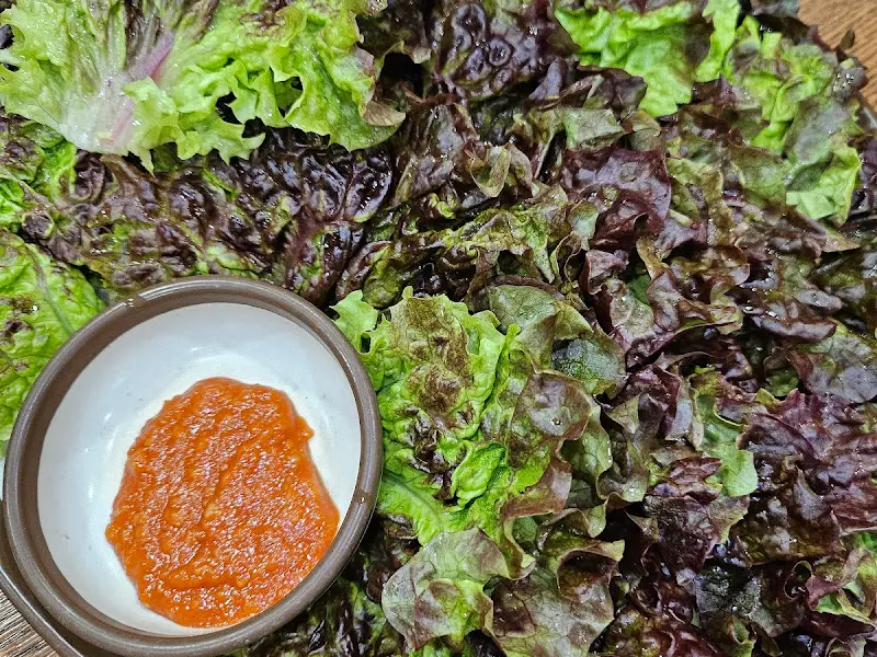 신선한 쌈 채소